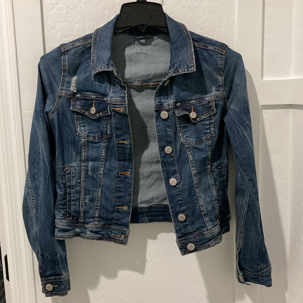 Women’s Aéropostale Distressed Jean jacket dark wash Medium